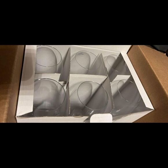 Villeroy & Boch Set of 6 Champagne Flute & Set of 6 Wine Glasses - Picture 3 of 3